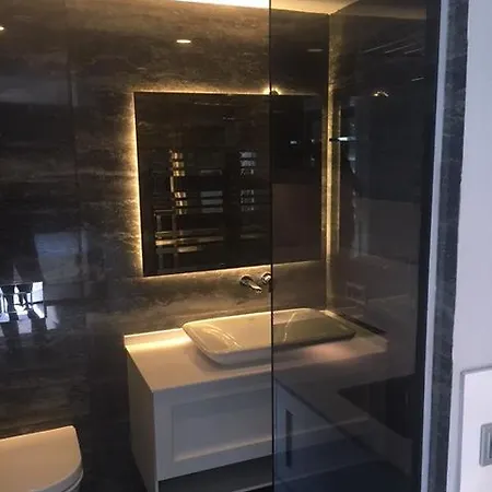 Alsancak Hotel