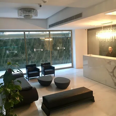 Alsancak Hotel *