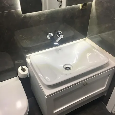 Alsancak Hotel