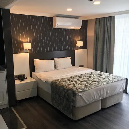 Hotel Alsancak *