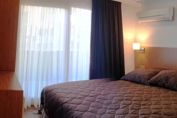 Alsancak * איזמיר